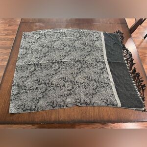 Elegant Black and Gray Paisley Scarf